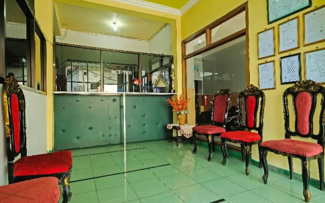 Capital O 91914 Hotel Citra Dewi 2 Int's