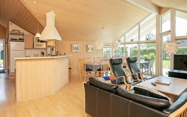 Luxurious Apartment in Væggerløse With Sauna