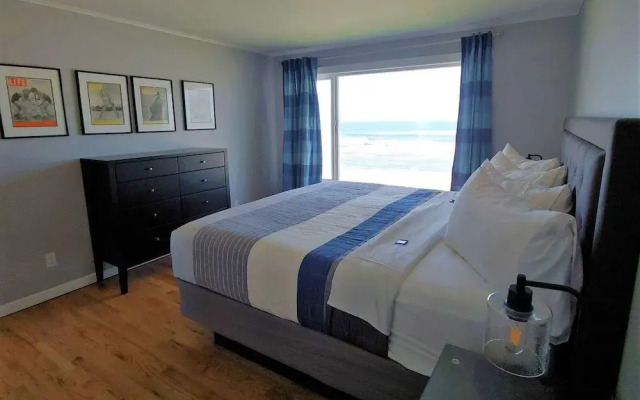 Captains Quarters on Jetty