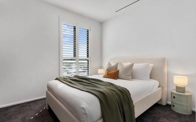 Greenhouse Apartments by Urban Rest