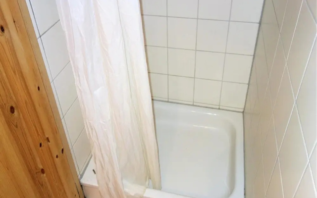 Flat in Nendaz Near Ski Slopes & Cable Cars