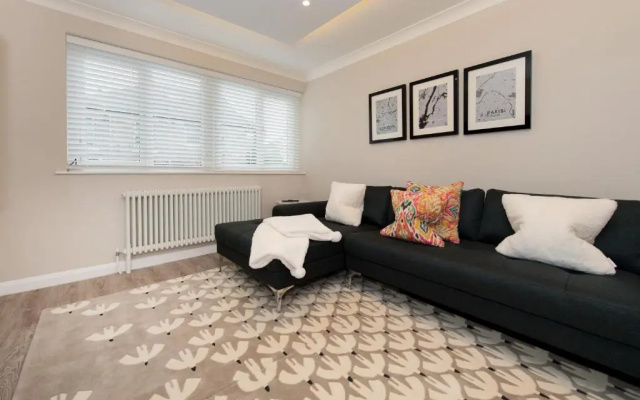 The Mews, York Place by Harrogate Serviced Apartments