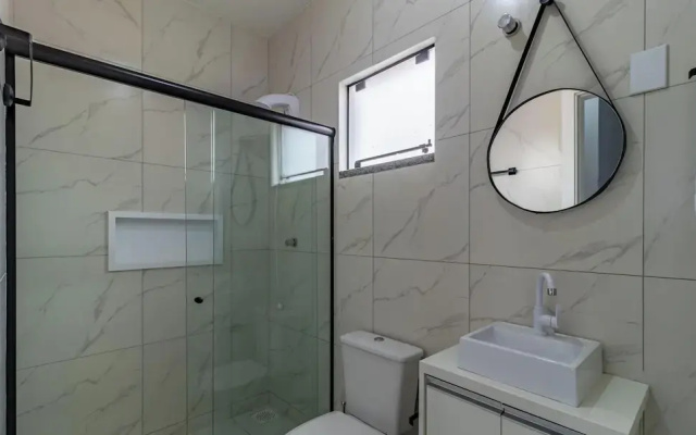 2BR Duplex Near Beach w/ Garage Rrt0098