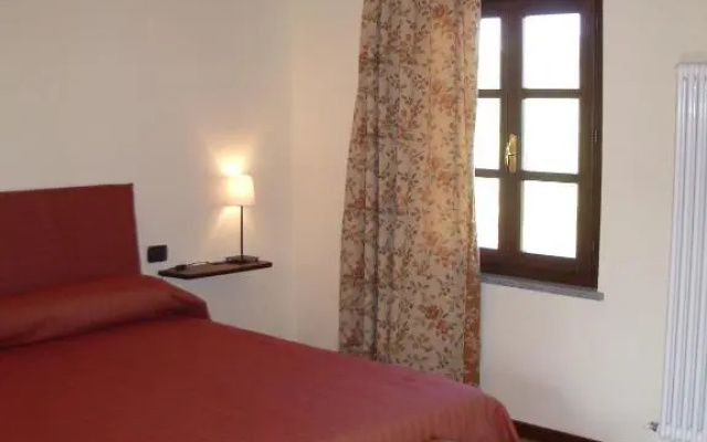 B&B Cascina Gaione Via Gallina,18b 12052 Neive cn