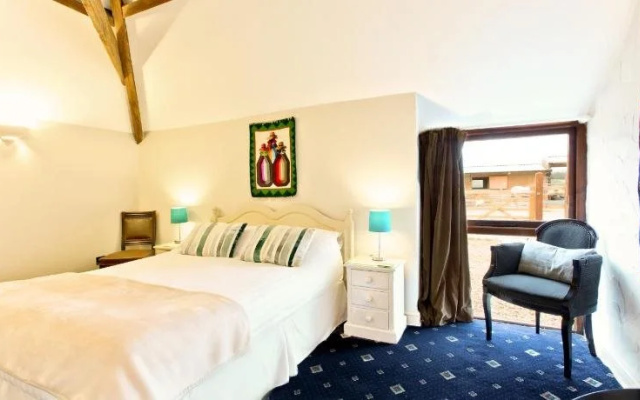 Knoll Hill Farm, The Place To Stay