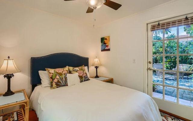 Flamingo Casita