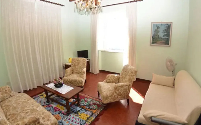 House in Ciciana With Pool and Scenic Views