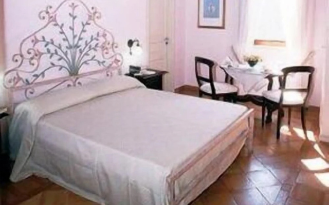 Casale 900