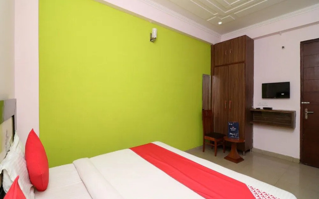 OYO 23412 Horizon Residency