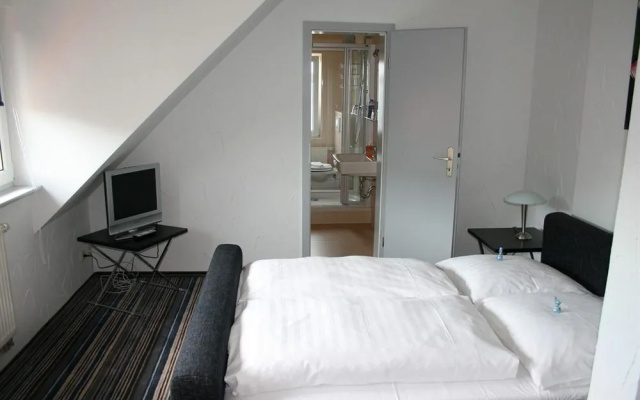 Hotel EDEN