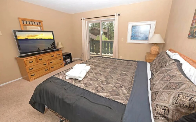 1233 Timber Lane 2 Bedroom Home