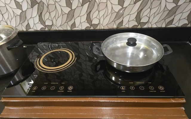 Elevesuites Homestay