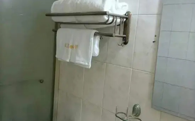 Liangyou Hostel