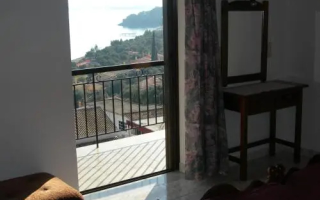 Emilios Apartments