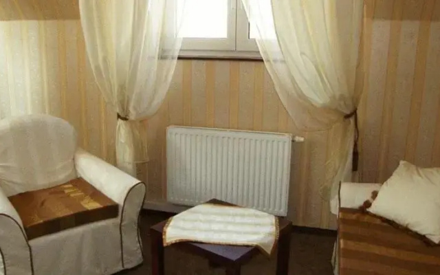 Hotel Meridian