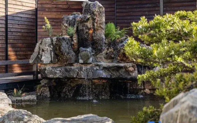 Haiyue Rongting Homestay (Dali Erhai International Ecological City Branch)