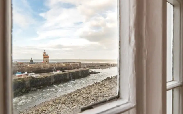 Rock House Hotel