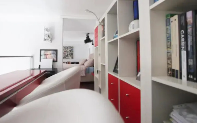 Modern Flat in Milan
