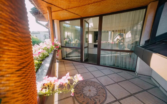 Hotel Complex Dacha