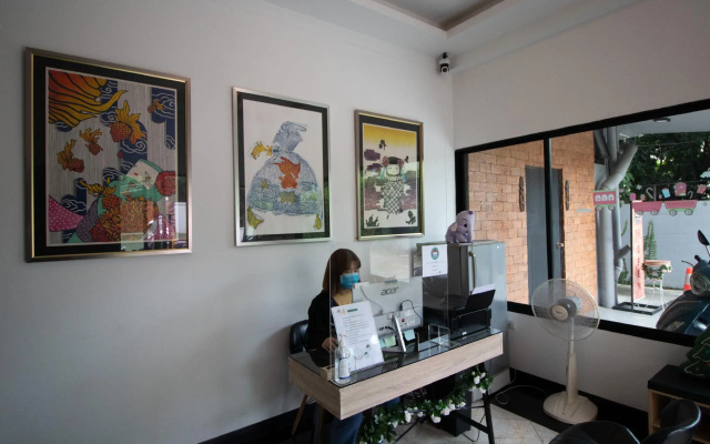 The 168 Gallery Residence