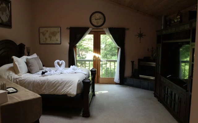Black Creek Bed and Breakfast