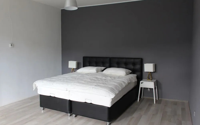 MyCityLofts - 4 Bedrooms Apartment