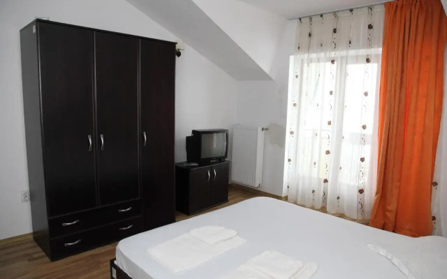 Hotel Rodiv