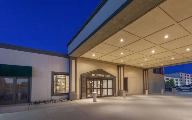 Wyndham Garden Sterling Heights