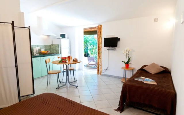 Residence Les Lieges De Palombaggia