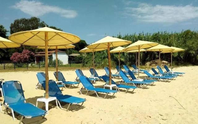 Paradise Hotel
