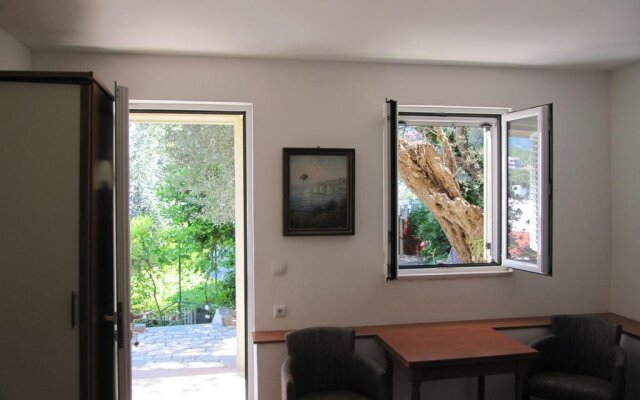 Апартаменты Apartments Villa Pržno Пржно комната для гостей