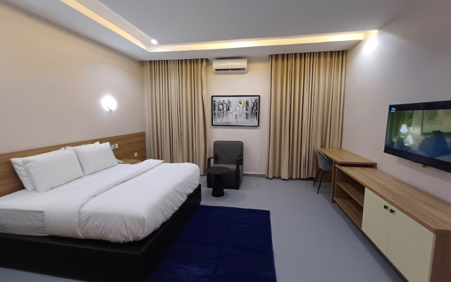 The edge hotels and suites