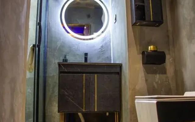 Luoyang T1 E-sports apartment