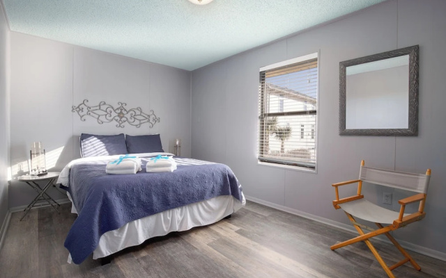 30 Dogwood St. - Canary's Roost