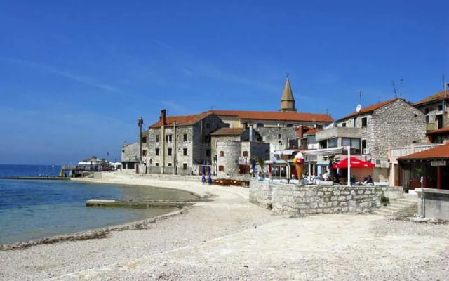 Holiday Home Kastel