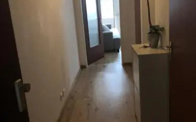 TMJ Apartment