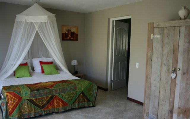 Hibiscus Beach House in Willemstad, Curacao from 111$, photos, reviews - zenhotels.com