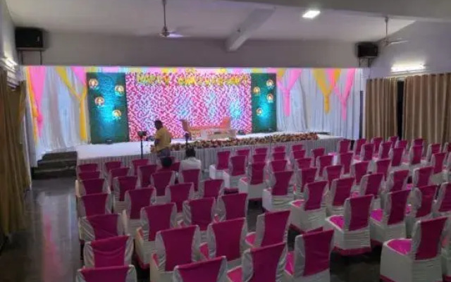 Hotel Hari Priya