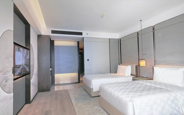 HUALUXE Haining by IHG