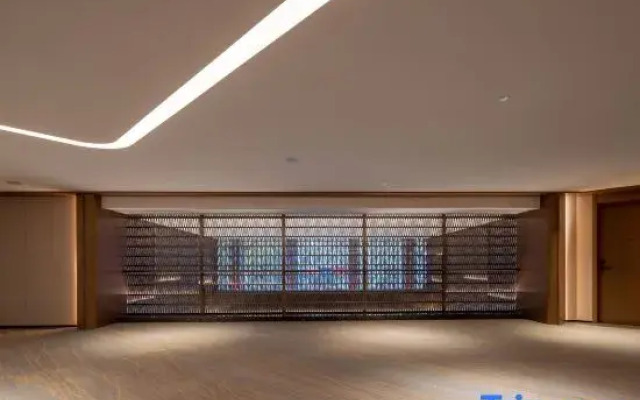 Yayue Hotel (Wuhu Nanling Square)
