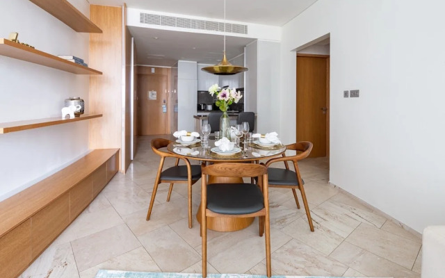 Elegant 2BR Apartment in The Five w/ Private Pool