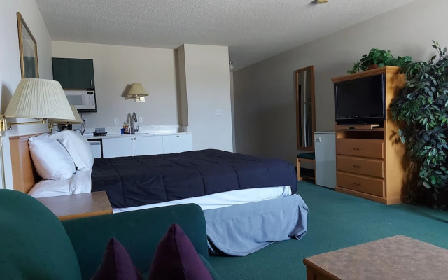 Tamarack Motor Inn