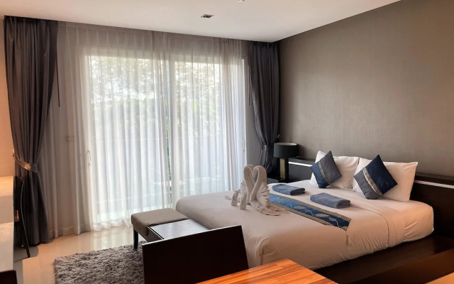 Apartment at Emerald Terrace by Lofty
