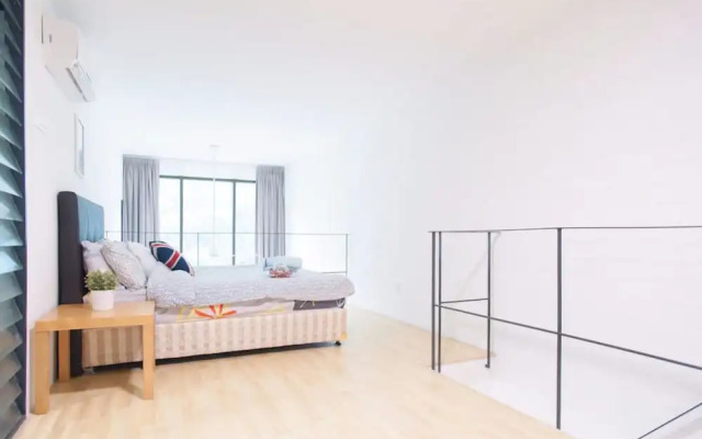 Empire Soho by SYNC