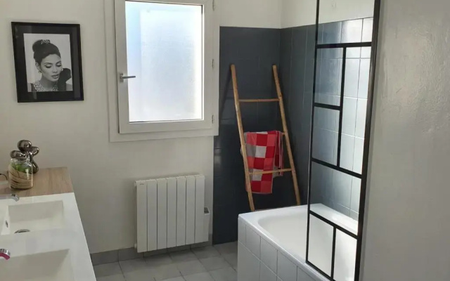 Large House with Garden in Sainte Marie de Re