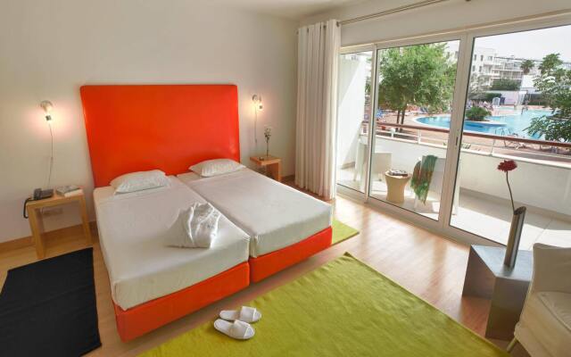 Апартаменты Touristic Apartments Marina Club Ii комната для гостей