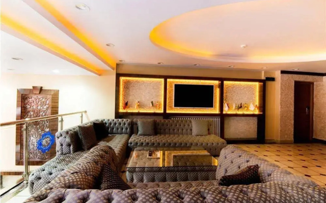 Pelikan Hotel