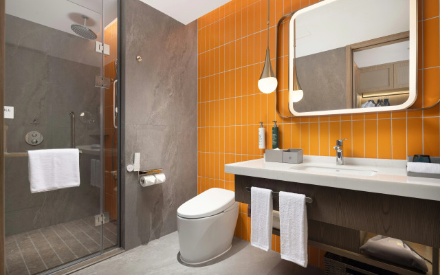 Home2 Suites by Hilton Xingyi Jushan Plaza