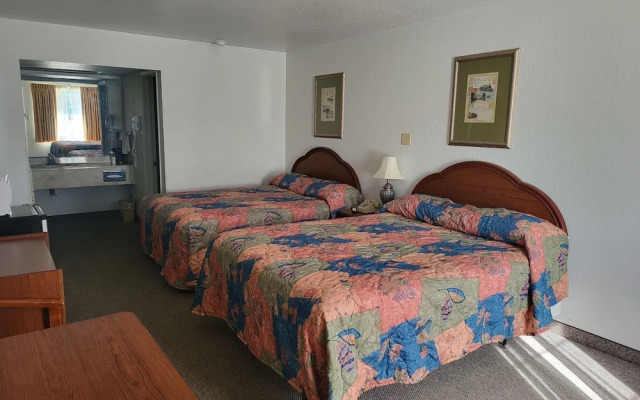 Blue Ribbon Inn and Suites