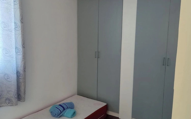 3g's & C Calapan Transient House